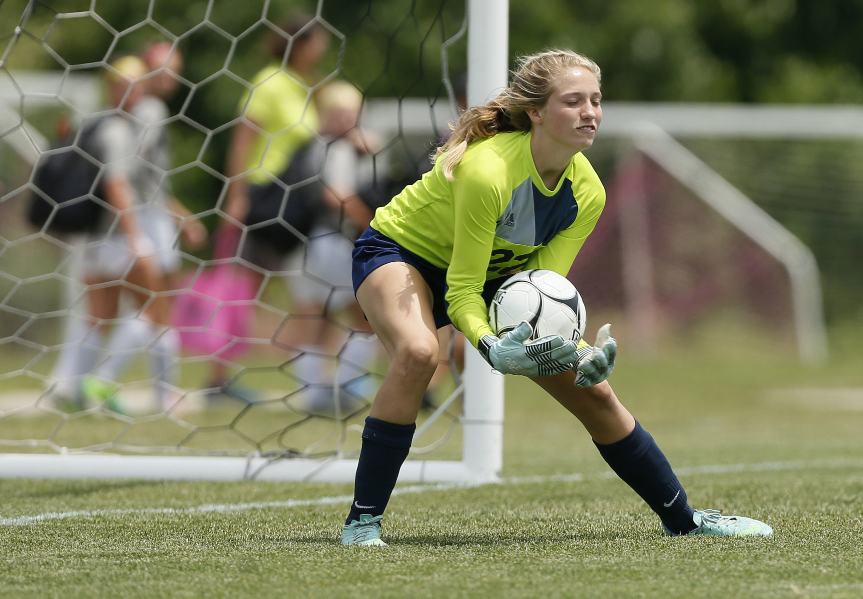 060718mp-1A-Bishop-Heelan-7